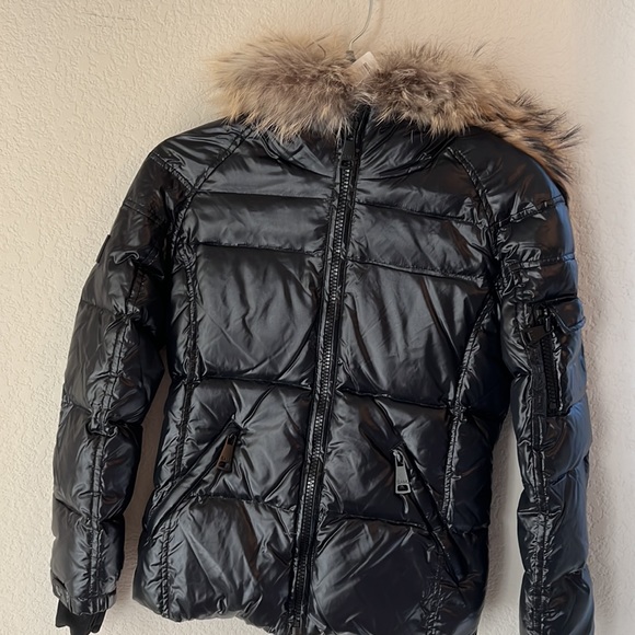 New Sam girls black puffer jacket - Picture 3 of 9